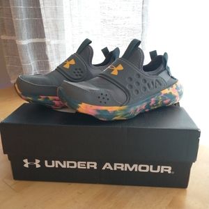 Boys Under Armour shoes